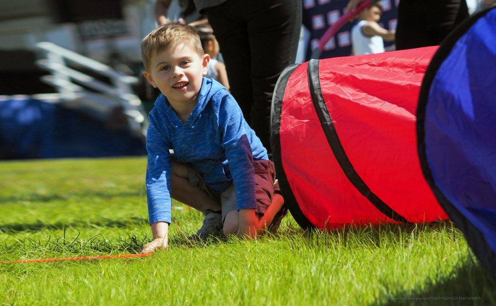 children's outdoor obstacle course