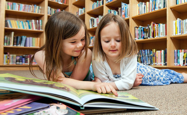 children reading